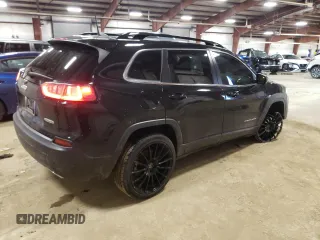 2022 Jeep Cherokee Latitude Lux z VIN 1C4PJLMX2ND503372, wystawiony jako Copart lot #47087275 z przebiegiem 21 803 mil mil oraz Czysty tytuł • Clean title. Historia ofert i sprzedaży dostępna na DreamBid. Obrazek 3.
