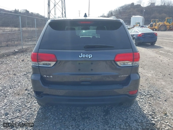 2015 Jeep Grand Cherokee Altitude with VIN 1C4RJFAG9FC796385, listed as a IAAI auction lot 41849193 with 111,739 mi miles. Bid and sale history available at carsss.com. Image 17.