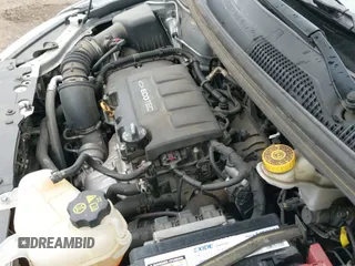 2019 Chevrolet Sonic LT z VIN 1G1JG6SB7K4137975, wystawiony jako IAAI lot #41693727 z przebiegiem 60 966 mil mil oraz . Historia ofert i sprzedaży dostępna na DreamBid. Obrazek 19.