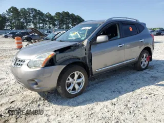 2011 Nissan Rogue S z VIN JN8AS5MVXBW303390, wystawiony jako Copart lot #57486385 z przebiegiem 130 214 mil mil oraz Tytuł czysty. Historia ofert i sprzedaży dostępna na DreamBid. Obrazek 1.