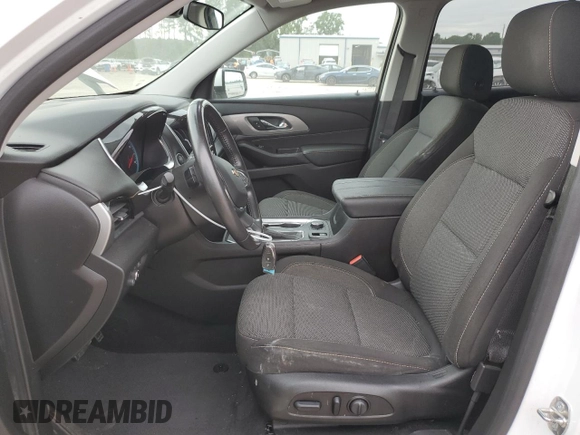 2020 Chevrolet Traverse LT Cloth with VIN 1GNEVMKW8LJ145230, listed as a Copart auction lot 70433664 with 99,894 mi miles and Clean Title. Bid and sale history available at carsss.com. Image 7.