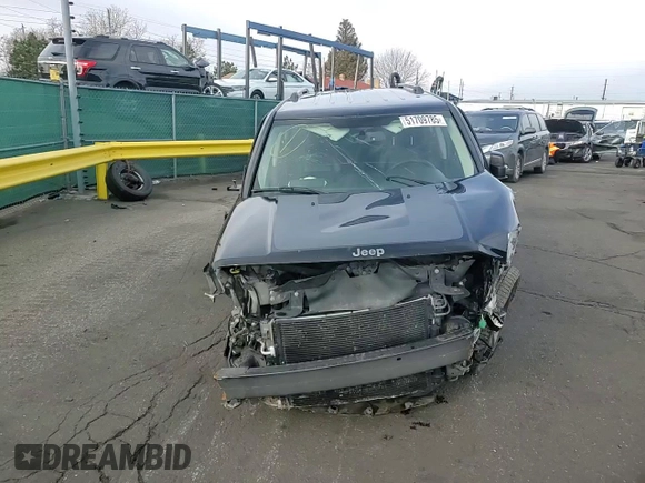 2017 Jeep Patriot Sport SE z VIN 1C4NJRBB3HD107313, wystawiony jako Copart lot #51709785 z przebiegiem 115 268 mil mil oraz Szkoda całkowita • Salvage title. Historia ofert i sprzedaży dostępna na DreamBid. Obrazek 10.