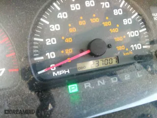 2000 Toyota 4Runner with VIN JT3GM84R0Y0061827, listed as a IAAI auction lot 41767033 with 237,007 mi miles. Bid and sale history available at carsss.com. Image 7.