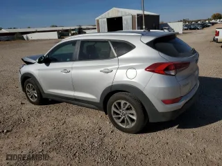 2016 Hyundai Tucson SE with VIN KM8J33A48GU110937, listed as a Copart auction lot 77781754 with 96,879 mi miles and Salvage Title. Bid and sale history available at carsss.com. Image 2.