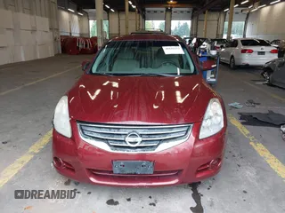 2010 Nissan Altima 3.5 SR with VIN 1N4BL2AP2AN480432, listed as a IAAI auction lot 40442252 with 163,512 mi miles. Bid and sale history available at carsss.com. Image 13.