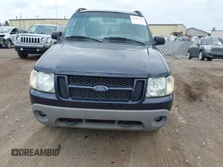 2002 Ford Explorer Sport Trac Value z VIN 1FMZU67E22UB82789, wystawiony jako IAAI lot #42860470 z przebiegiem 175 661 mil mil oraz . Historia ofert i sprzedaży dostępna na DreamBid. Obrazek 6.