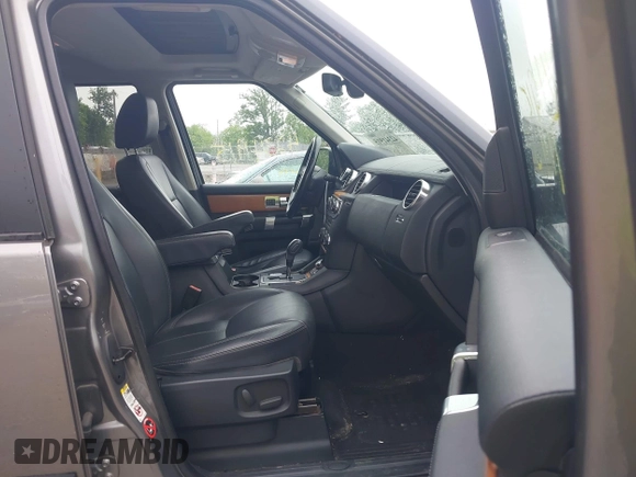 2010 Land Rover LR4 Lux с VIN SALAK2D41AA526701, выставлен на аукционе IAAI как лот 42341915 с пробегом 166 767 миль миль и . История ставок и продаж доступна на DreamBid. Изображение 5.