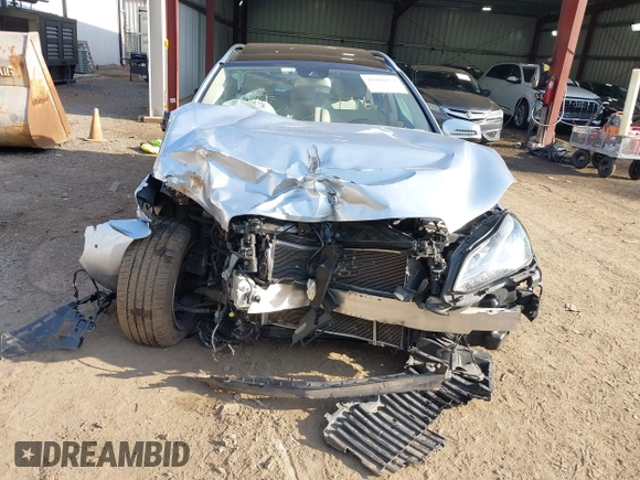 2016 Mercedes-Benz E-Class E 350 Luxury with VIN WDDHH8JB9GB233941, listed as a IAAI auction lot 41184353 with 79,303 mi miles. Bid and sale history available at carsss.com. Image 12.