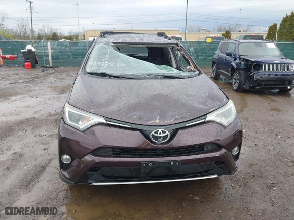 2016 Toyota RAV4 XLE with VIN 2T3RFREV1GW472485, listed as a IAAI auction lot 41917836 with 90,405 mi miles. Bid and sale history available at carsss.com. Image 6.