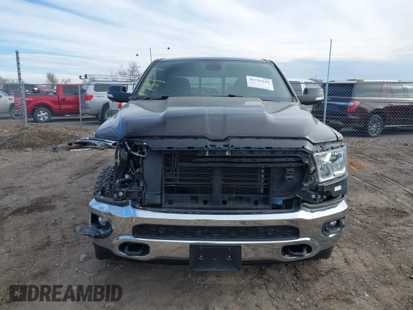 2019 Ram 1500 Big Horn/Lone Star with VIN 1C6SRFFT7KN781986, listed as a IAAI auction lot 41725219 with 62,351 mi miles. Bid and sale history available at carsss.com. Image 13.