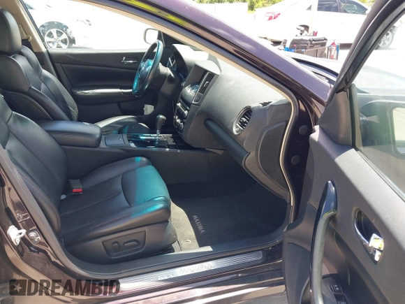 2011 Nissan Maxima SV with VIN 1N4AA5AP5BC855939, listed as a IAAI auction lot 42600437 with 211,716 mi miles and . Bid and sale history available at DreamBid. Image 5.