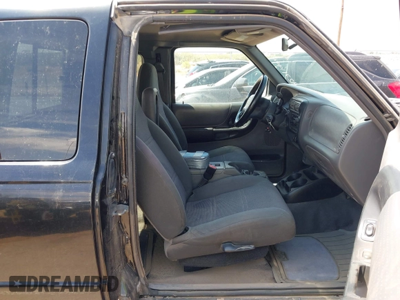2002 Ford Ranger XL Fleet with VIN 1FTZR45E32PB29840, listed as a IAAI auction lot 42711994 with 117,534 mi miles and . Bid and sale history available at DreamBid. Image 5.