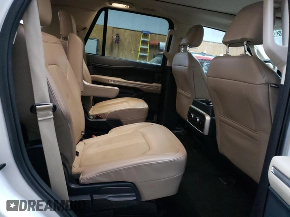 2024 Ford Expedition Limited z VIN 1FMJU2A8XREA65801, wystawiony jako Copart lot #56573385 z przebiegiem 45 392 mil mil oraz Czysty tytuł • Clean title. Historia ofert i sprzedaży dostępna na DreamBid. Obrazek 11.