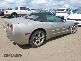 1999 Chevrolet Corvette with VIN 1G1YY32G2X5116183, listed as a Copart auction lot 73824884 with 0 mi miles and Salvage Title. Bid and sale history available at carsss.com. Image 3.