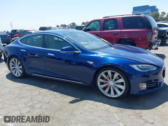 2016 Tesla Model S 90D with VIN 5YJSA1E48GF161604, listed as a IAAI auction lot 39977345 with 32,789 mi miles and . Bid and sale history available at DreamBid. Image 13.