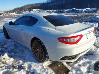 2012 Maserati GranTurismo S with VIN ZAM45KLA1C0062249, listed as a IAAI auction lot 41332780 with 81,863 mi miles. Bid and sale history available at carsss.com. Image 3.