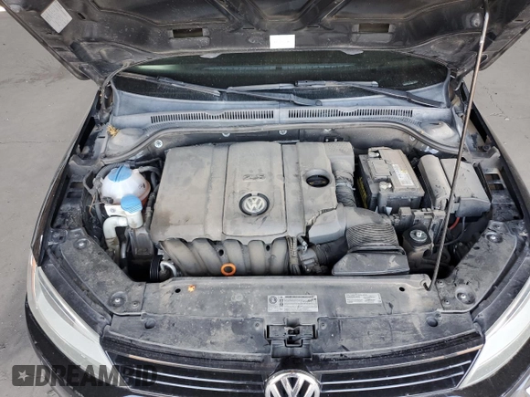 2012 Volkswagen Jetta SE z VIN 3VWDP7AJ7CM419717, wystawiony jako Copart lot #64624805 z przebiegiem 151 271 mil mil oraz Czysty tytuł • Clean title. Historia ofert i sprzedaży dostępna na DreamBid. Obrazek 11.