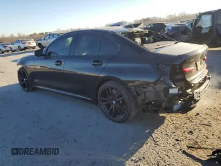2022 BMW 3 Series M340i xDrive with VIN 3MW5U9J01N8C59541, listed as a Copart auction lot 83039444 with 44,185 mi miles and Salvage Title. Bid and sale history available at carsss.com. Image 2.