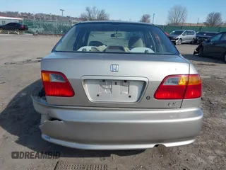 2000 Honda Civic LX with VIN 1HGEJ6679YL066102, listed as a IAAI auction lot 41585270 with 164,714 mi miles. Bid and sale history available at carsss.com. Image 15.