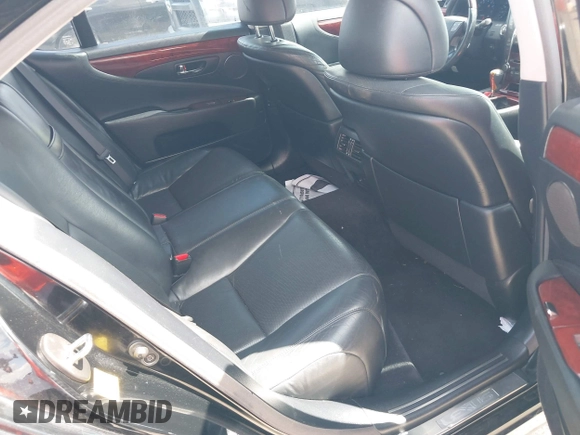 2008 Lexus LS 460 with VIN JTHBL46F385077736, listed as a IAAI auction lot 42531528 with 107,574 mi miles and . Bid and sale history available at DreamBid. Image 8.