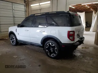 2021 Ford Bronco Sport Outer Banks z VIN 3FMCR9C61MRB07468, wystawiony jako Copart lot #55500605 z przebiegiem 34 586 mil mil oraz Szkoda całkowita • Salvage title. Historia ofert i sprzedaży dostępna na DreamBid. Obrazek 2.