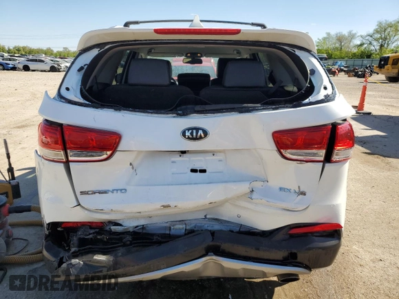 2017 Kia Sorento EX z VIN 5XYPHDA59HG290348, wystawiony jako Copart lot #56128965 z przebiegiem 105 145 mil mil oraz Szkoda całkowita • Salvage title. Historia ofert i sprzedaży dostępna na DreamBid. Obrazek 6.