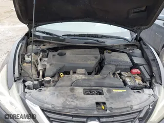 2017 Nissan Altima 2.5 SR with VIN 1N4AL3APXHC199700, listed as a IAAI auction lot 41539756 with 201,751 mi miles. Bid and sale history available at carsss.com. Image 10.