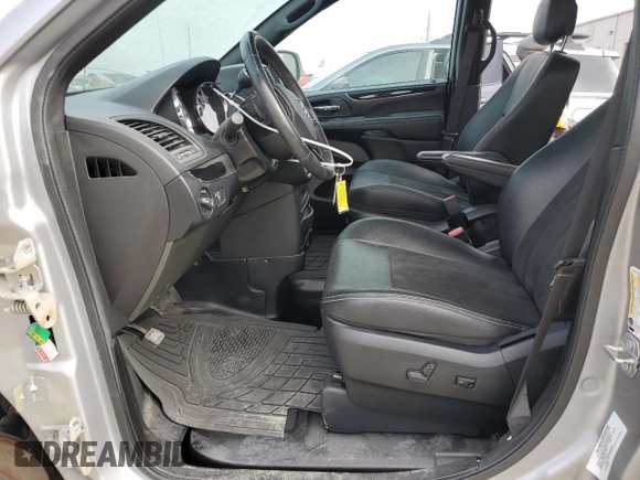 2019 Dodge Grand Caravan SXT with VIN 2C7WDGCG5KR796207, listed as a Copart auction lot 86477744 with 31,516 mi miles and Salvage Title. Bid and sale history available at DreamBid. Image 7.