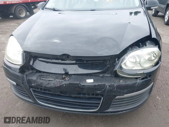 2010 Volkswagen Jetta Limited Edition with VIN 3VWRZ7AJ6AM107076, listed as a IAAI auction lot 42018371 with 146,134 mi miles and . Bid and sale history available at DreamBid. Image 6.