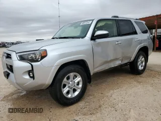 2024 Toyota 4Runner SR5 with VIN JTEEU5JR4R5314668, listed as a Copart auction lot 51336455 with 7,429 mi miles and Clean title. Bid and sale history available at DreamBid. Image 1.