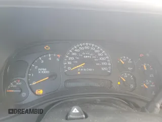 2006 GMC Sierra 3500 DRW SLE1 z VIN 1GTJK33D86F155187, wystawiony jako Copart lot #83437764 z przebiegiem 100 394 mil mil oraz Szkody całkowita. Historia ofert i sprzedaży dostępna na DreamBid. Obrazek 9.