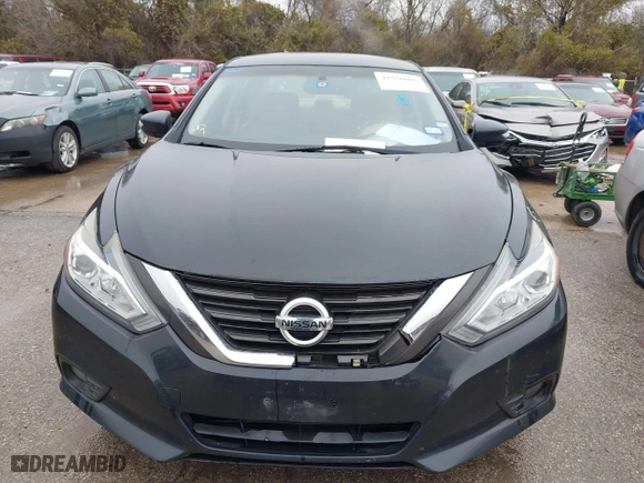 2016 Nissan Altima 2.5 SL with VIN 1N4AL3AP9GC269752, listed as a IAAI auction lot 41550006 with 164,240 mi miles. Bid and sale history available at carsss.com. Image 6.