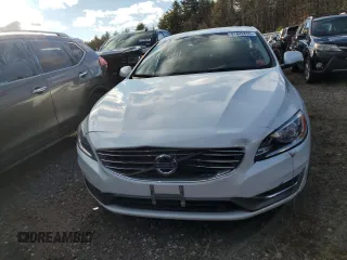 2018 Volvo S60 Inscription with VIN LYV402TK0JB180482, listed as a Copart auction lot 41442635 with 46,016 mi miles and Non repairable. Bid and sale history available at DreamBid. Image 5.