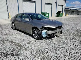 2019 Lincoln MKZ Reserve I with VIN 3LN6L5C92KR629623, listed as a Copart auction lot 51286105 with 59,295 mi miles and Salvage title. Bid and sale history available at DreamBid. Image 14.