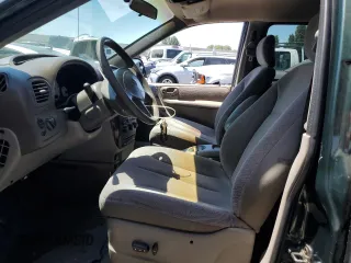 2001 Dodge Caravan Sport with VIN 2B8GP44G31R148820, listed as a Copart auction lot 64069494 with 70,125 mi miles and Salvage Title. Bid and sale history available at carsss.com. Image 7.