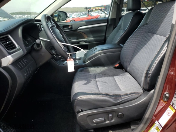 2015 Toyota Highlander LE with VIN 5TDBKRFH1FS108251, listed as a Copart auction lot 51426365 with 97,381 mi miles and Salvage Title. Bid and sale history available at carsss.com. Image 7.