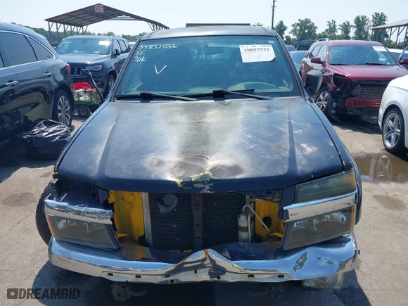 2005 Chevrolet Colorado LS Z71 with VIN 1GCDT196558120620, listed as a IAAI auction lot 39857532 with 201,457 mi miles. Bid and sale history available at carsss.com. Image 12.