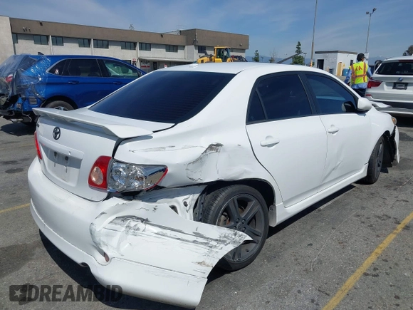 2009 Toyota Corolla XRS with VIN 1NXBE40E89Z103410, listed as a IAAI auction lot 41839013 with 206,651 mi miles. Bid and sale history available at carsss.com. Image 4.