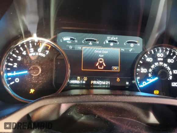 2015 Ford F-150 XLT with VIN 1FTEW1EG8FFB59144, listed as a Copart auction lot 44522125 with 68,885 mi miles and Salvage title. Bid and sale history available at DreamBid. Image 9.