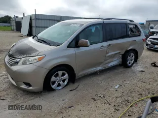 2016 Toyota Sienna LE AAS с VIN 5TDKK3DC7GS752682, выставлен на аукционе Copart как лот 69407914 с пробегом 102 858 миль миль и Списание • Salvage title. История ставок и продаж доступна на DreamBid. Изображение 1.