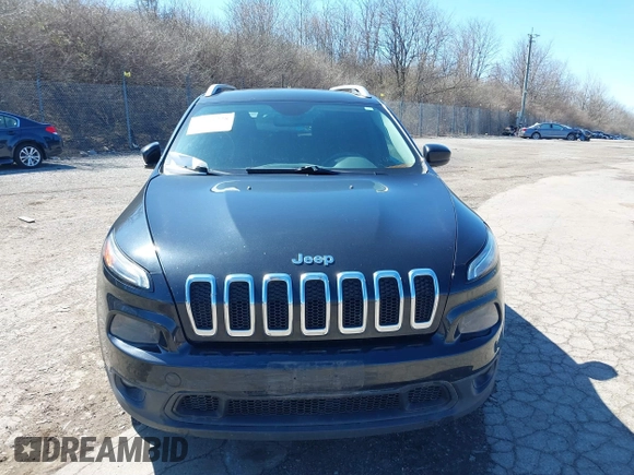 2015 Jeep Cherokee Latitude z VIN 1C4PJMCS2FW620113, wystawiony jako IAAI lot #41865228 z przebiegiem 186 983 mil mil oraz . Historia ofert i sprzedaży dostępna na DreamBid. Obrazek 13.