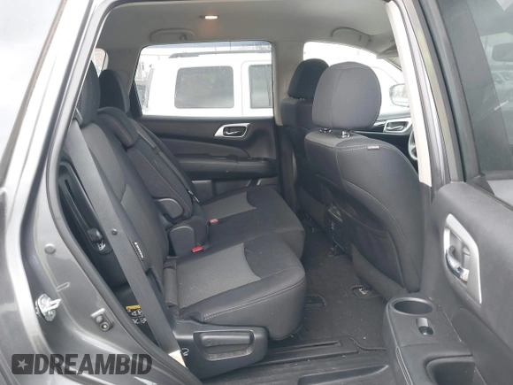 2018 Nissan Pathfinder S z VIN 5N1DR2MM3JC661596, wystawiony jako IAAI lot #41829093 z przebiegiem 115 446 mil mil oraz . Historia ofert i sprzedaży dostępna na DreamBid. Obrazek 8.
