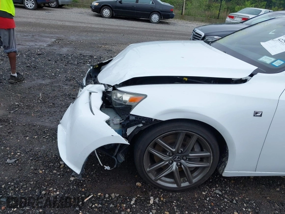 2016 Lexus IS 300/350 with VIN JTHCM1D20G5010428, listed as a IAAI auction lot 42253079 with 104,880 mi miles and . Bid and sale history available at DreamBid. Image 18.