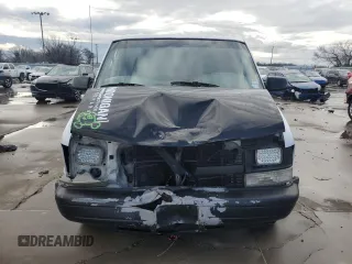 2002 Chevrolet Astro Cargo Van with VIN 1GCDM19X32B135766, listed as a Copart auction lot 43065765 with 0 mi miles and Salvage Title. Bid and sale history available at carsss.com. Image 5.