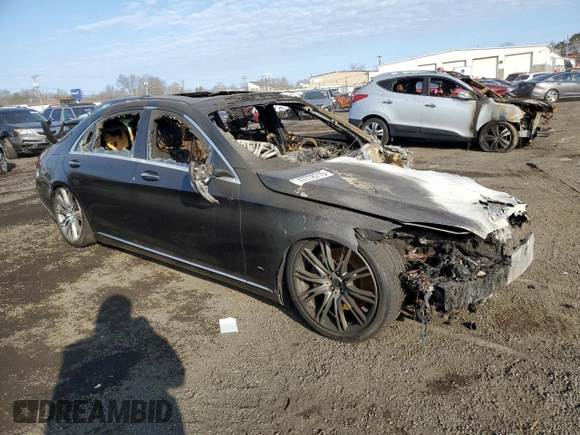 2016 Mercedes-Benz S 550 z VIN WDDUG8FB6GA267898, wystawiony jako Copart lot #47778715 z przebiegiem Nie podano mil oraz Nie do naprawy • Non repairable. Historia ofert i sprzedaży dostępna na DreamBid. Obrazek 4.