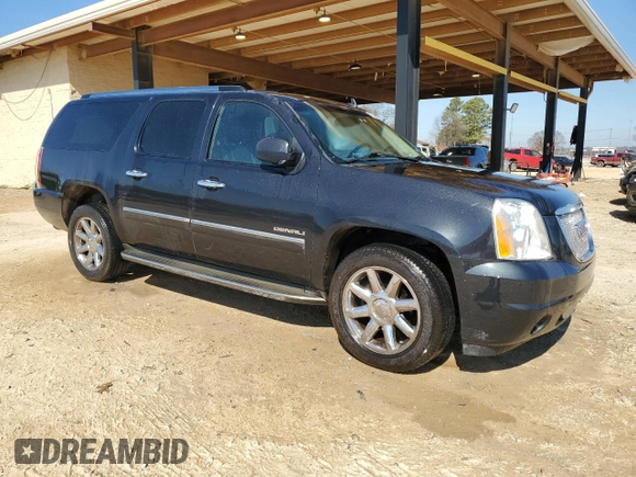 2012 GMC Yukon XL Denali with VIN 1GKS2MEF4CR291064, listed as a Copart auction lot 45563585 with 233,423 mi miles and Salvage Title. Bid and sale history available at carsss.com. Image 4.
