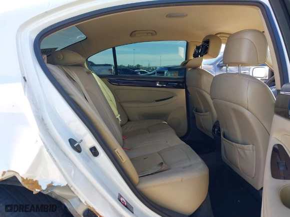2011 Hyundai Genesis with VIN KMHGC4DE5BU117888, listed as a IAAI auction lot 41468515 with 226,894 mi miles. Bid and sale history available at carsss.com. Image 8.