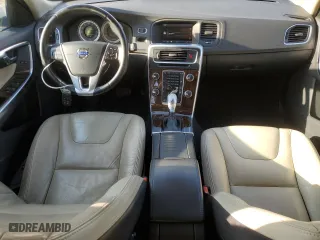 2013 Volvo S60 T5 Premier with VIN YV1612FS5D2211730, listed as a Copart auction lot 43998255 with 111,428 mi miles and Salvage Title. Bid and sale history available at carsss.com. Image 8.