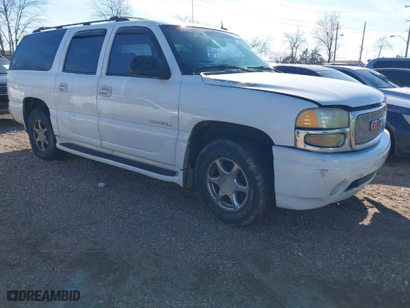 2002 GMC Yukon XL Denali with VIN 1GKFK66U32J316396, listed as a IAAI auction lot 41584644 with 1 mi miles. Bid and sale history available at carsss.com. Image 1.