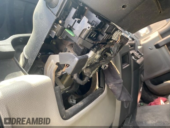2017 Ford F-250 XL с VIN 1FT7W2A64HEE73880, выставлен на аукционе IAAI как лот 42698527 с пробегом Не указан миль и . История ставок и продаж доступна на DreamBid. Изображение 13.